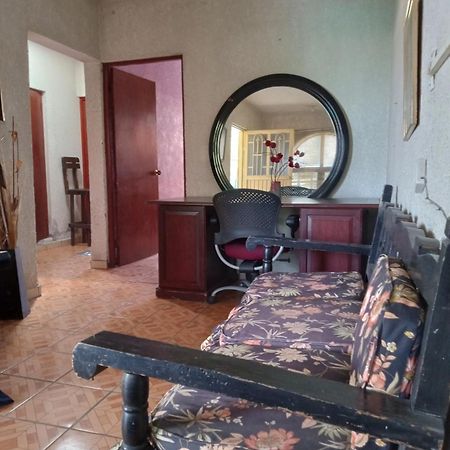 Hacienda Los Tulipanes Монтерей Екстериор снимка